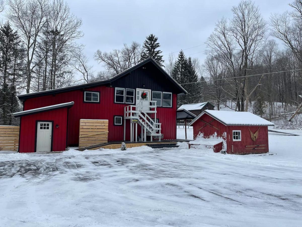Froggy Goggle Barn Apartment Marathon Exterior foto